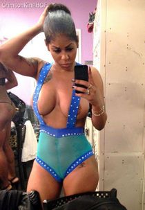 Sexy babe Lexi Diamond