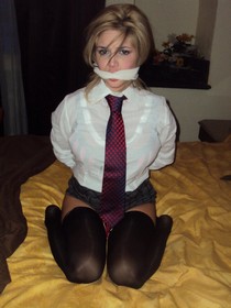 Plump teen girls posing in